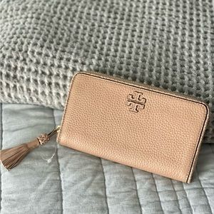 Tory Burch Continental Wallet
